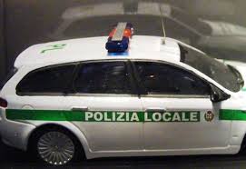 Asta pubblica veicoli Polizia Locale